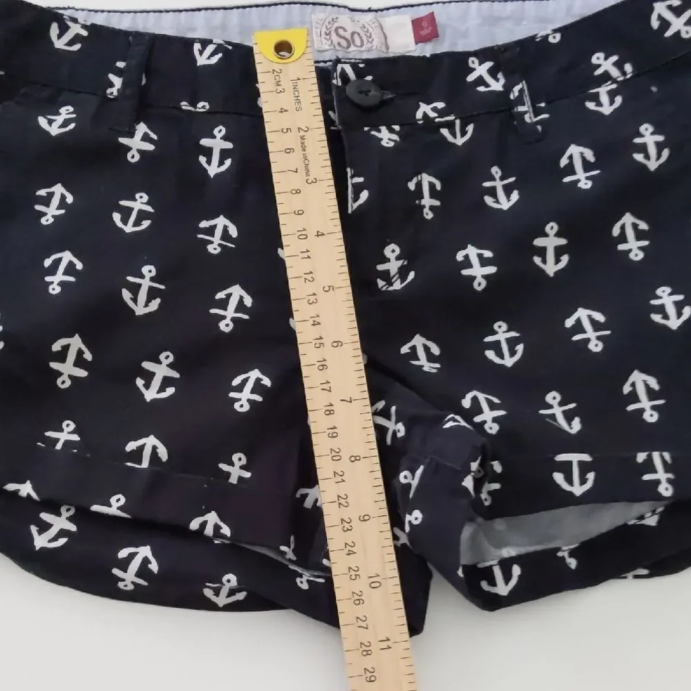 Junior's SO Black and White Anchor Summer Shorts Size 9
